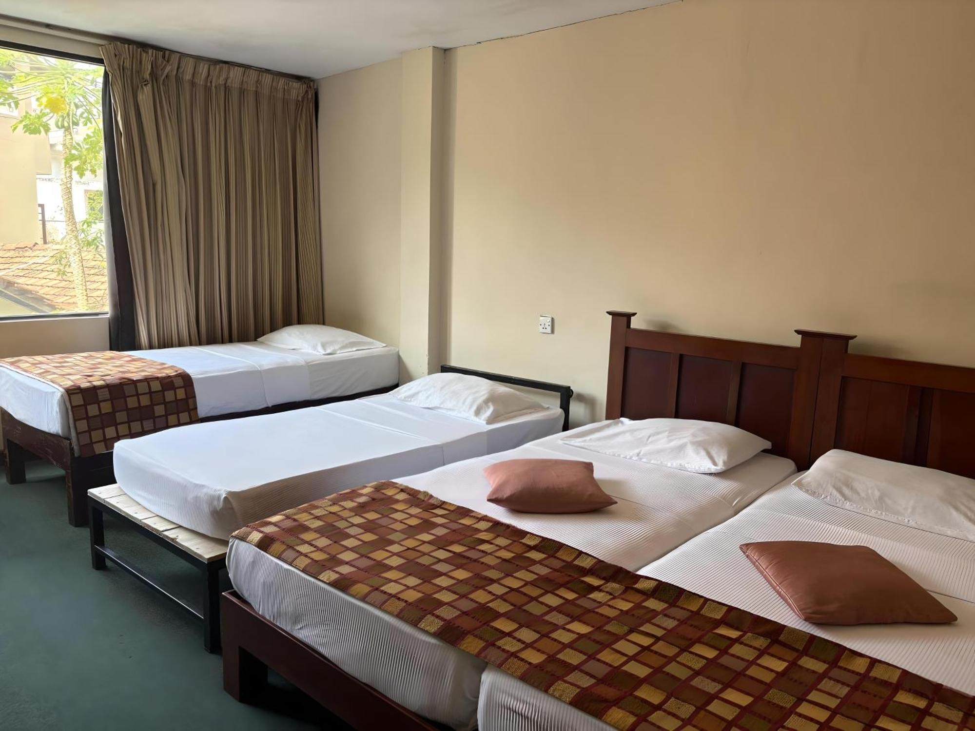 Hotel Janaki Κολόμπο Εξωτερικό φωτογραφία