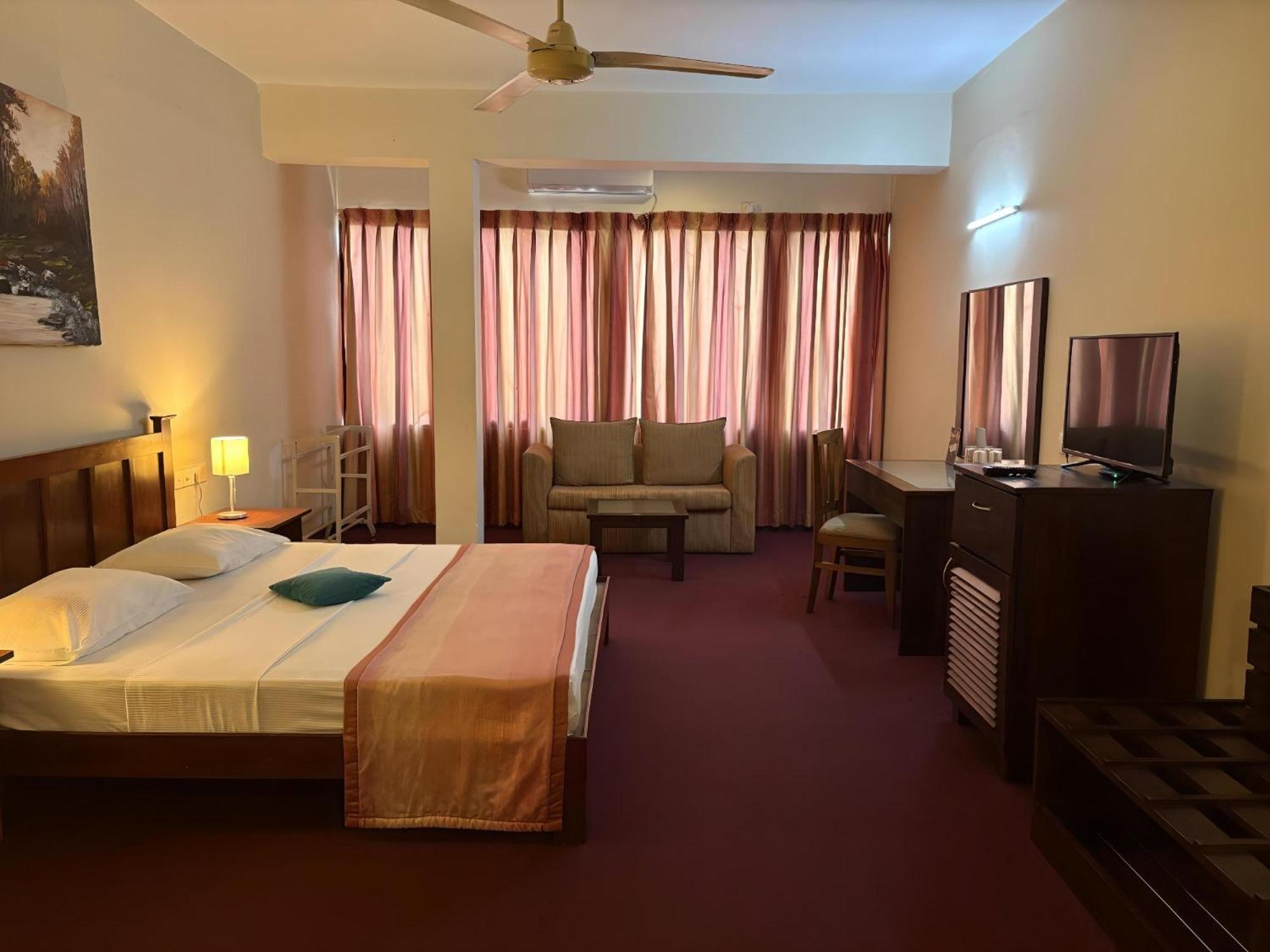 Hotel Janaki Κολόμπο Εξωτερικό φωτογραφία